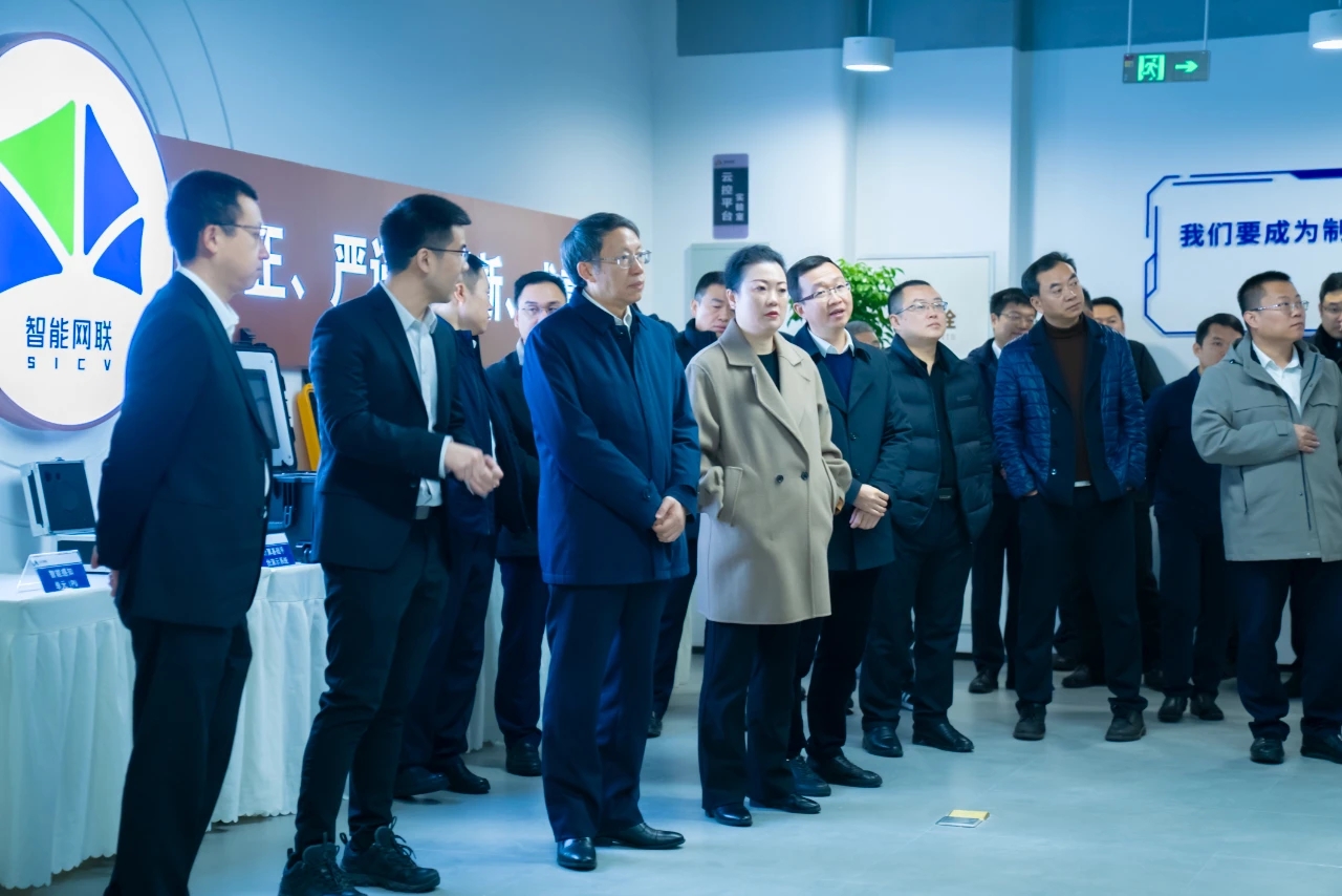 333a531e64afa5abb3d73540132cdeda.jpg 333a531e64afa5abb3d73540132cdeda.jpg